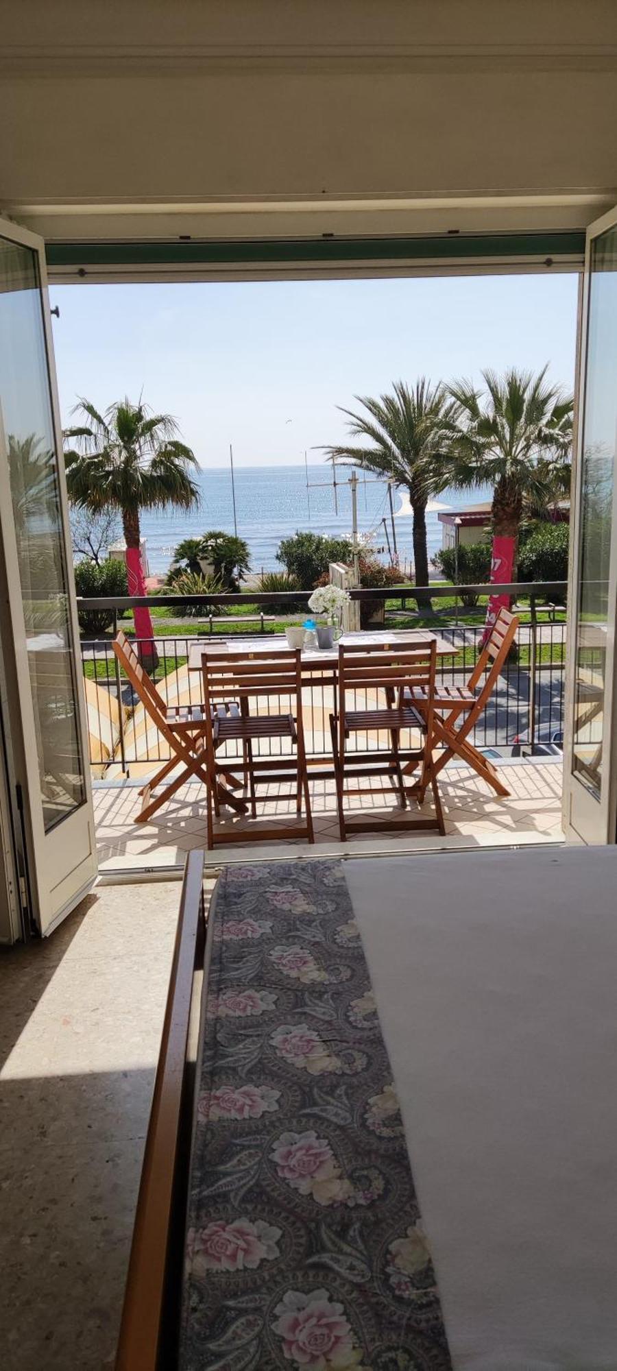 Rivamare 2 Fronte Mare * Andora